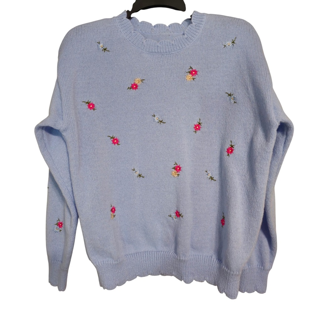 Light Blue Floral Embroidered Knit‎ Sweater Scalloped Neckline Size S EUC
